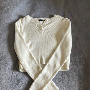 Brandy Melville white long sleeve/sweater